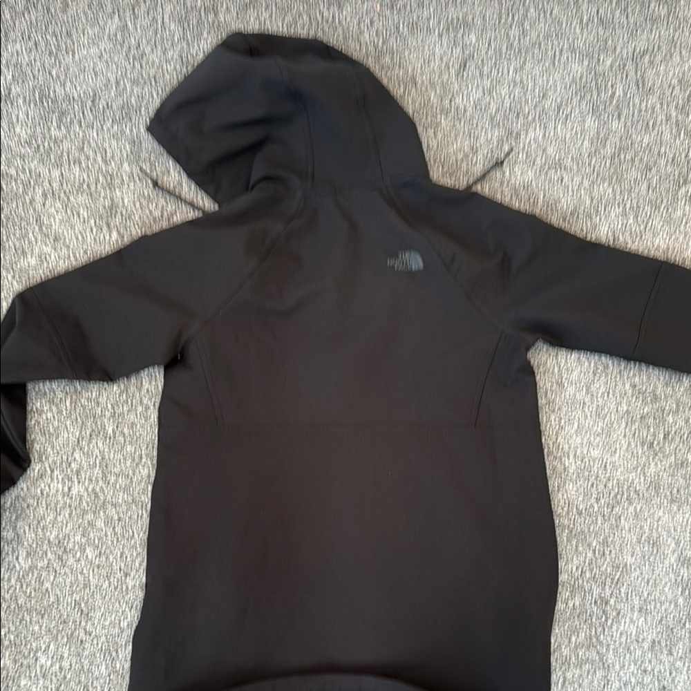The North Face Charcoal Half-Zip Pullover - Picture 2 of 2